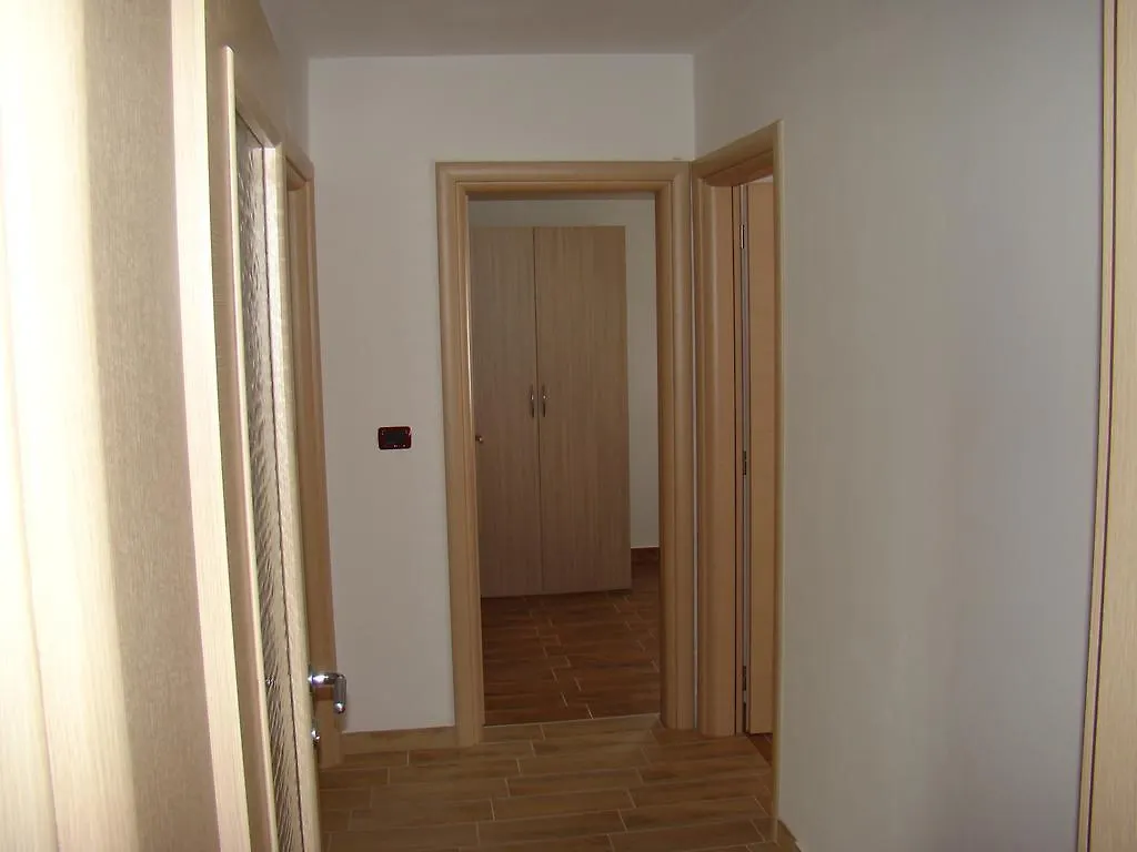 Apartment Rose بولا كرواتيا